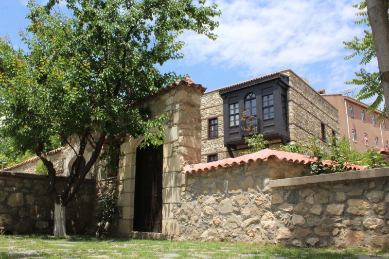 sefik-gul-kultur-evi (7)